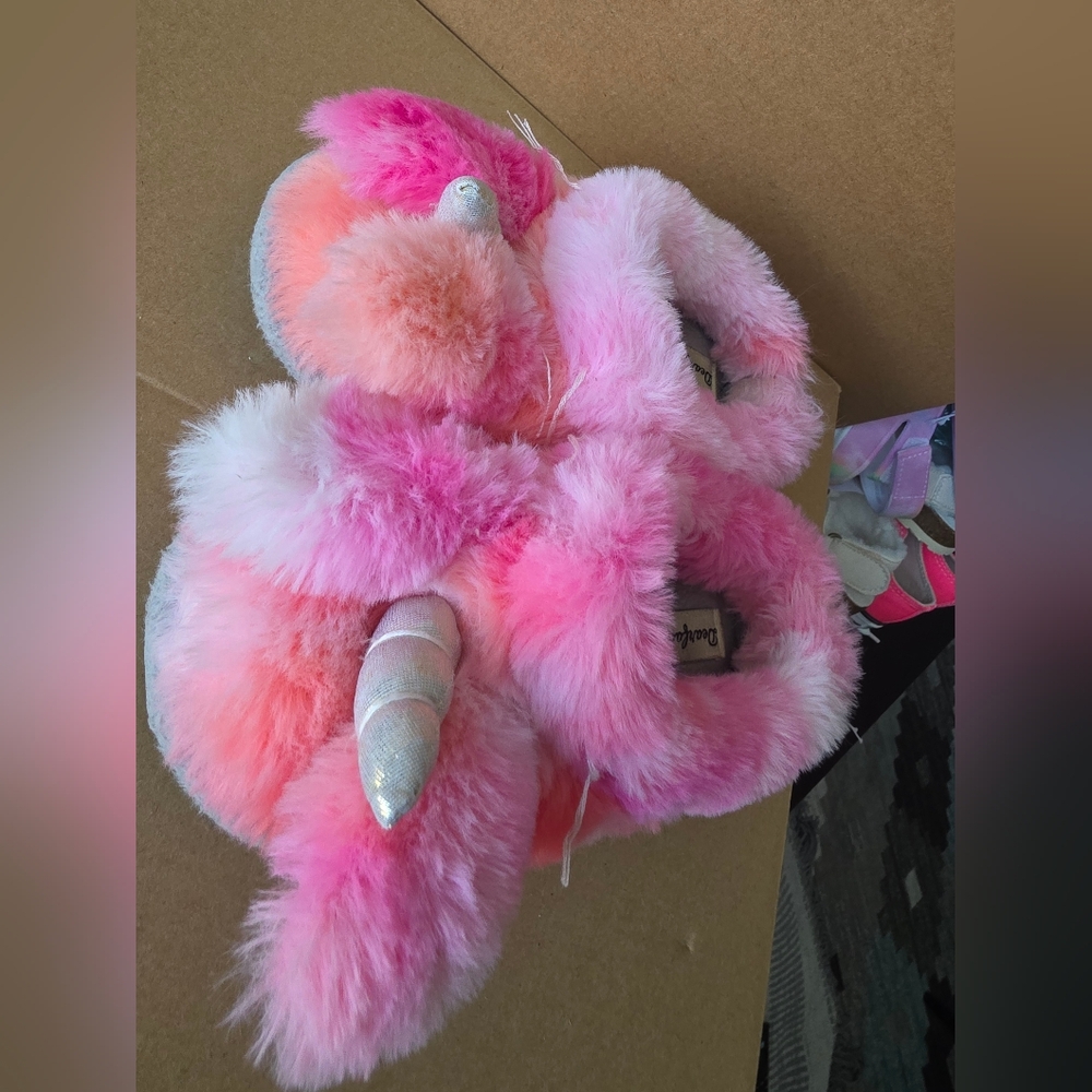 Fluffy Pink Unicorn Slippers for Kids - DEARFOAM